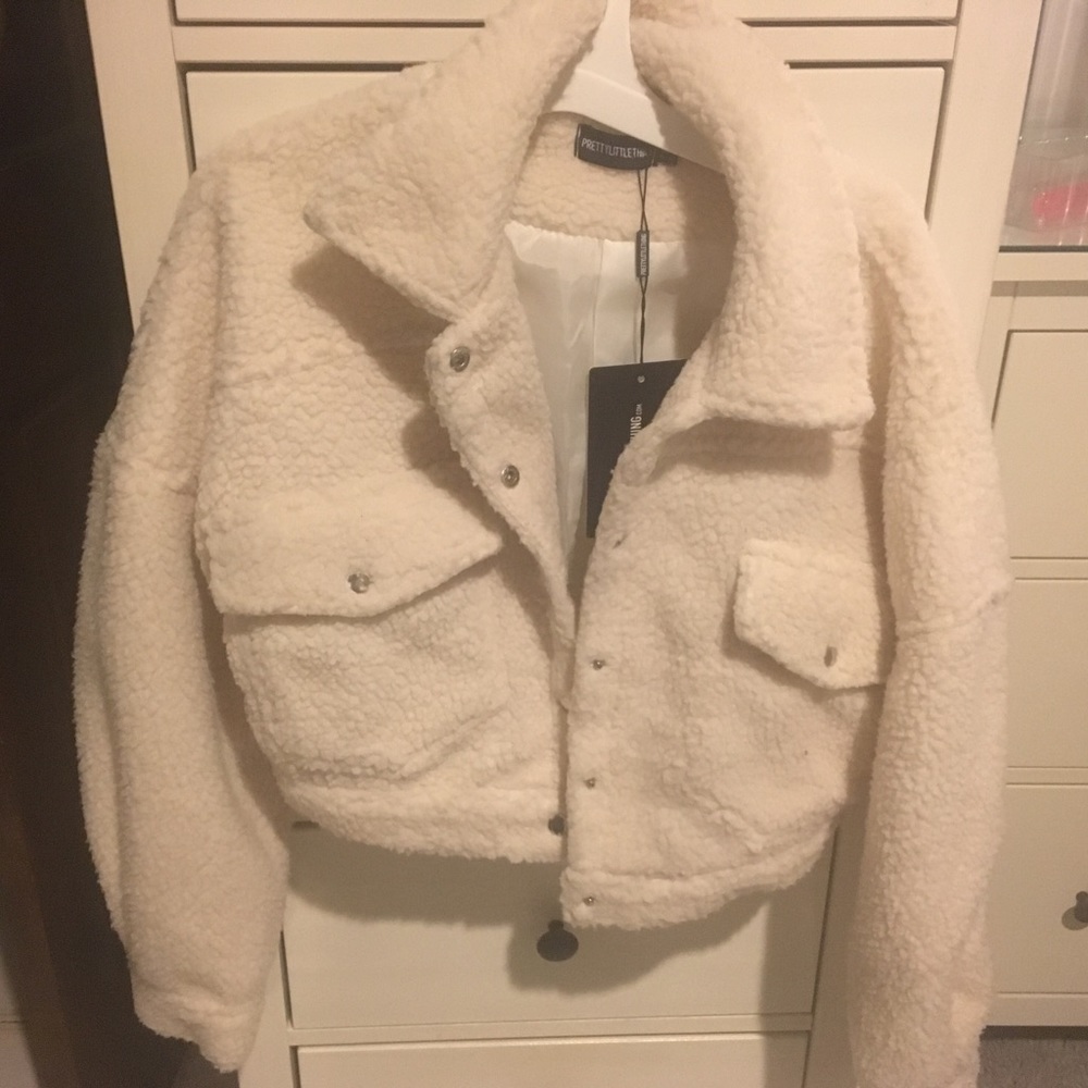 Cream cropped teddy jacket